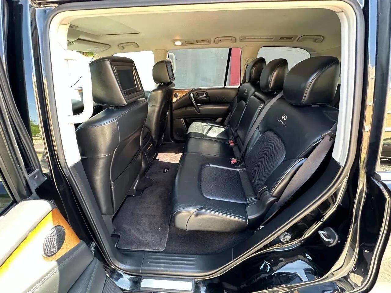 Used 2011 INFINITI QX56 4WD w/ Theater Pkg image 17