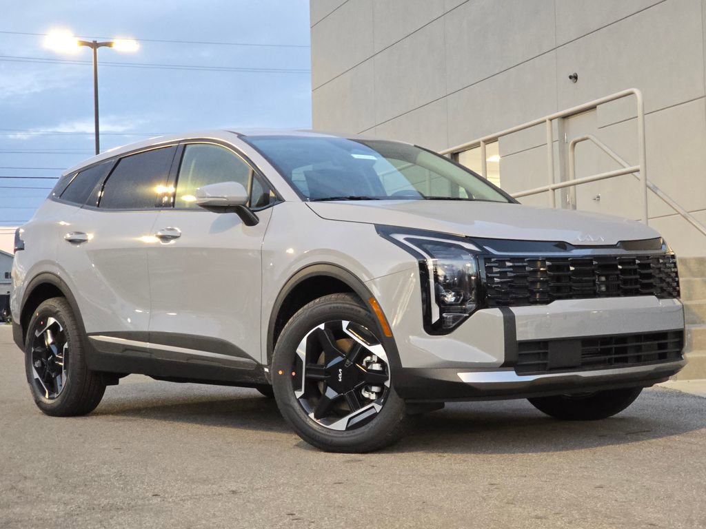 New 2026 Kia Sportage S