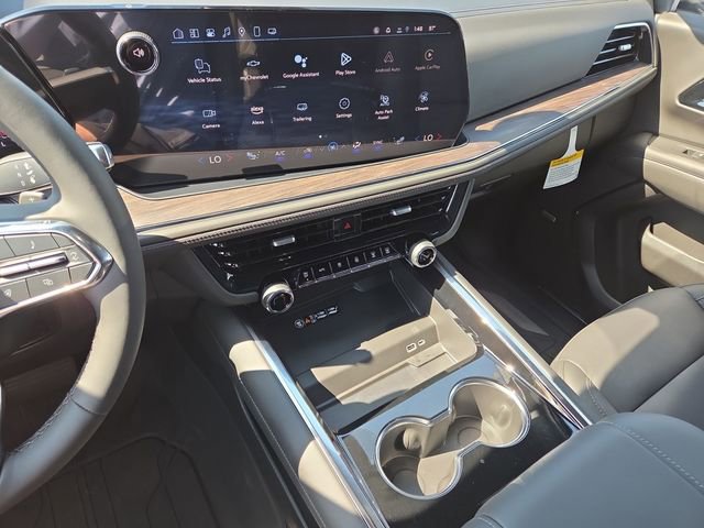 New 2025 Chevrolet Suburban Z71 w/ Z71 Off-Road Package image 13