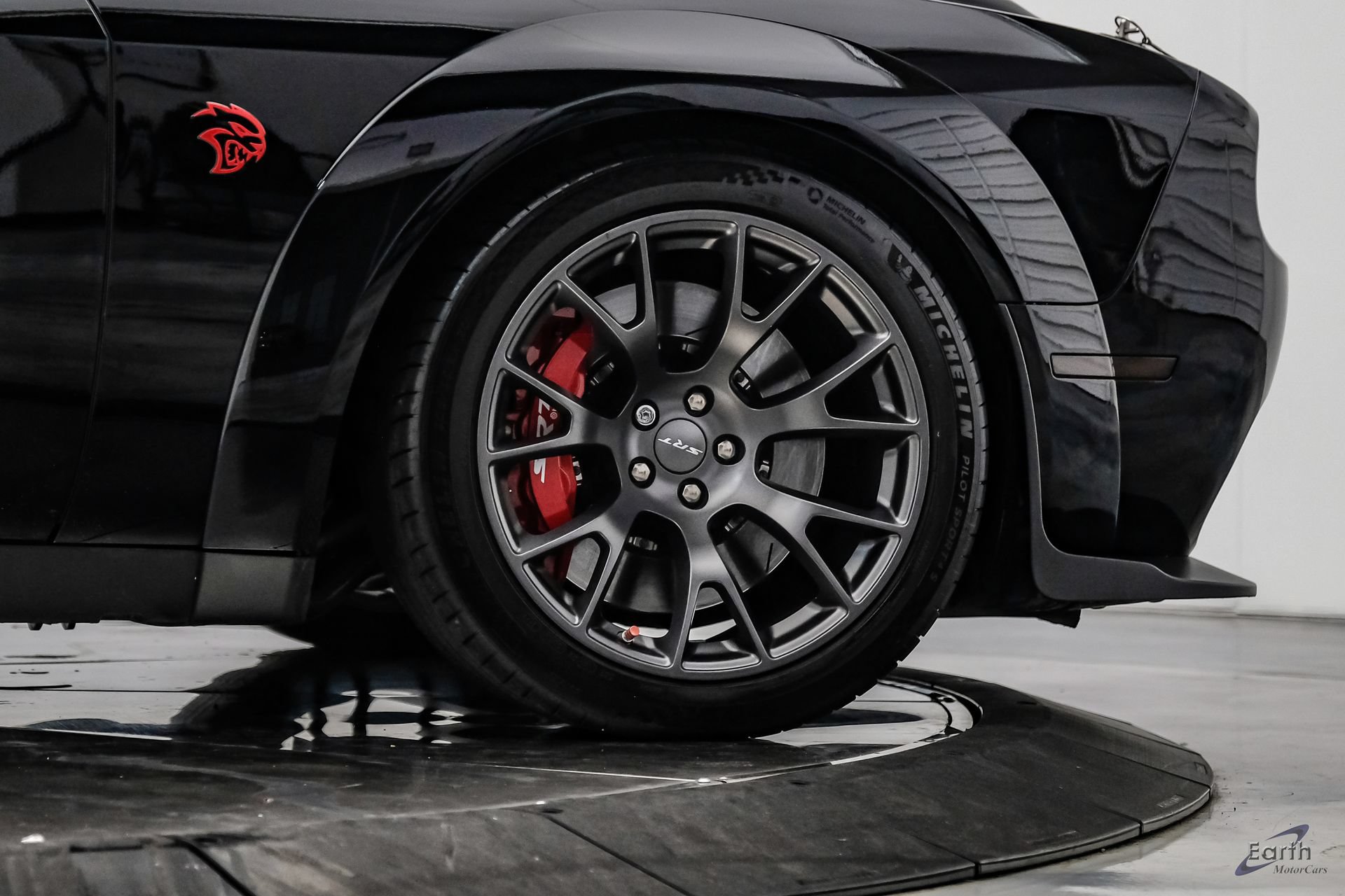 Used 2022 Dodge Challenger SRT Hellcat RWD image 98