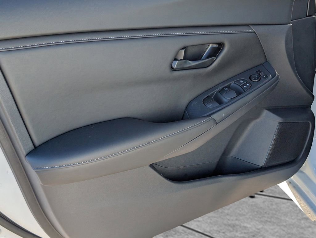 New 2025 Nissan Sentra S FWD image 15