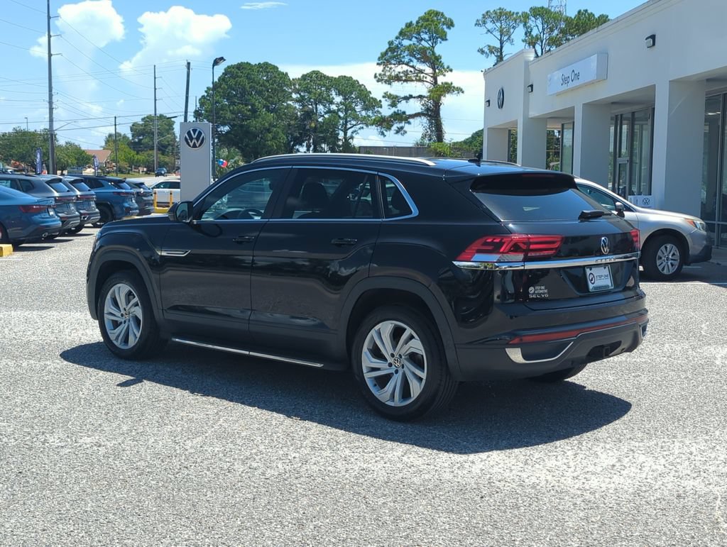 Used 2021 Volkswagen Atlas Cross Sport SEL FWD image 5