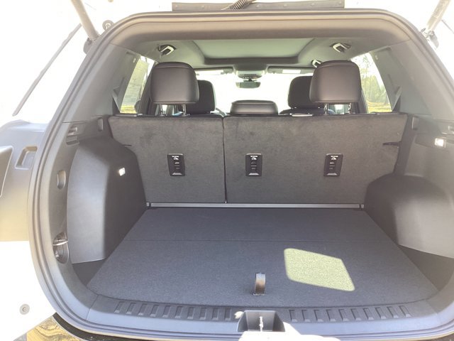 New 2026 GMC Terrain AT4 w/ Technology Package II image 15