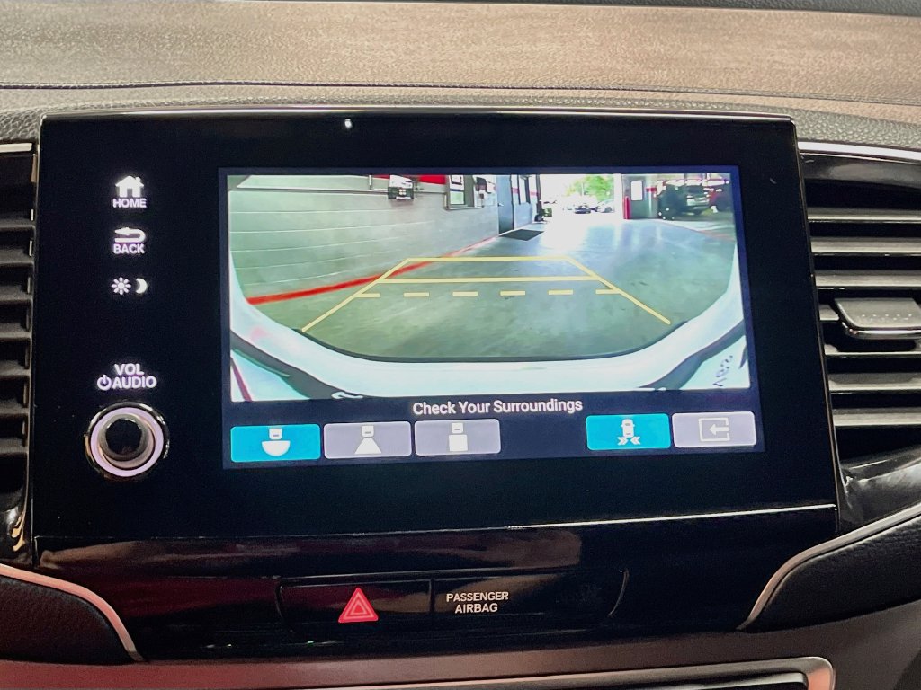 Used 2024 Honda Passport EX-L image 13