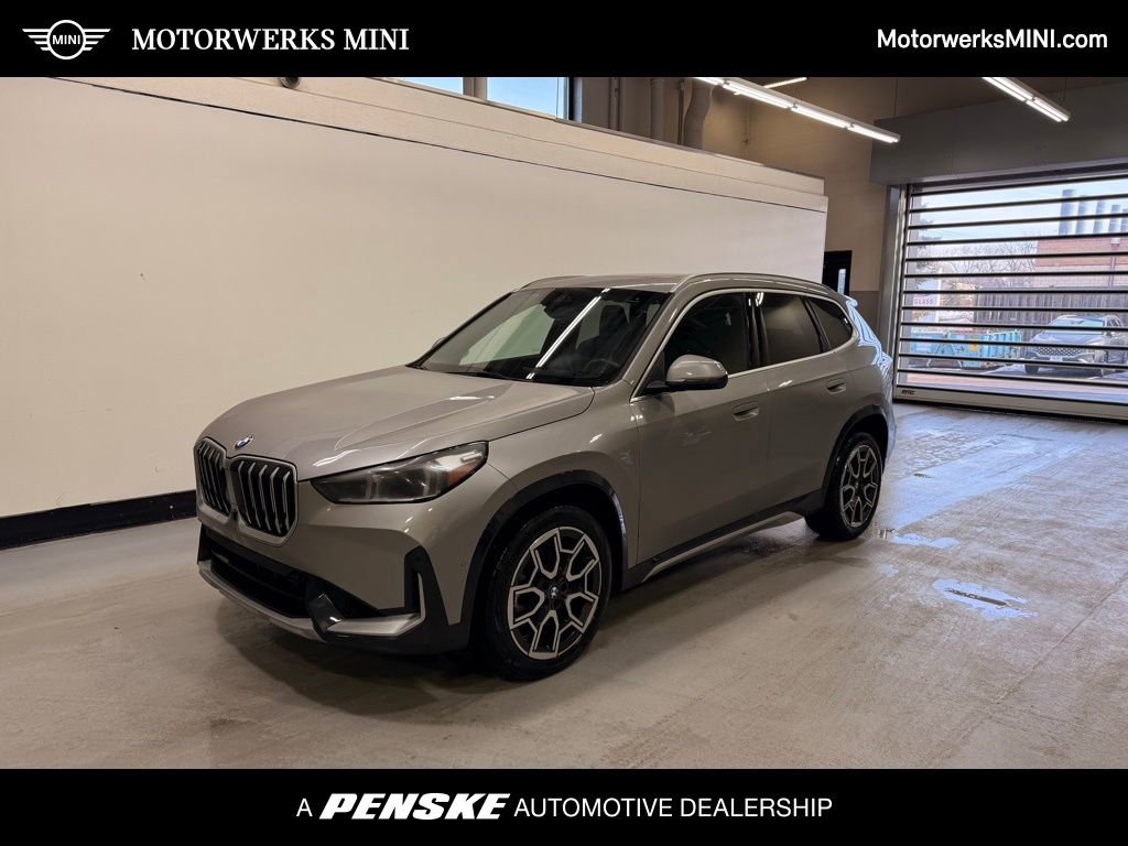 Used 2025 BMW X1 xDrive28i image 1