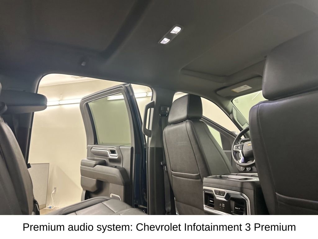 Used 2025 Chevrolet Silverado 2500 LTZ w/ LTZ Convenience Package image 23