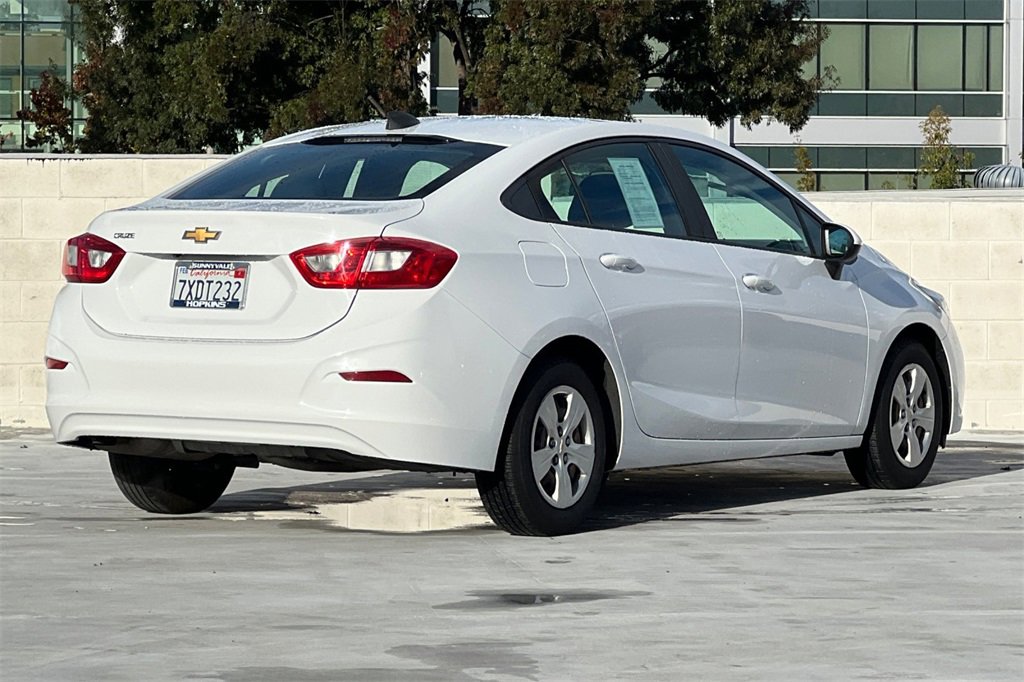 Used 2017 Chevrolet Cruze LS image 3