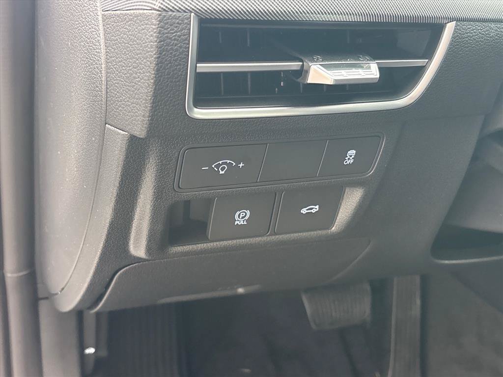 New 2026 Hyundai Sonata SEL FWD image 7