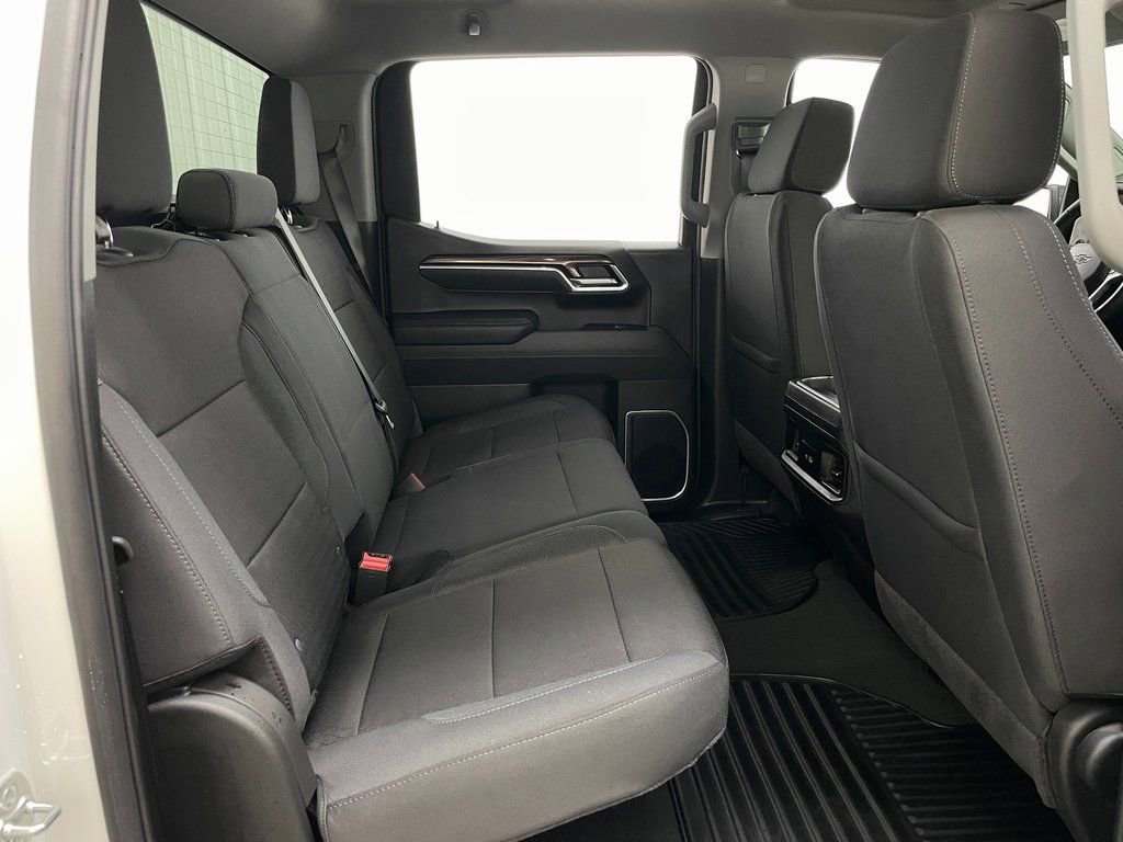 Certified 2025 Chevrolet Silverado 1500 RST image 39