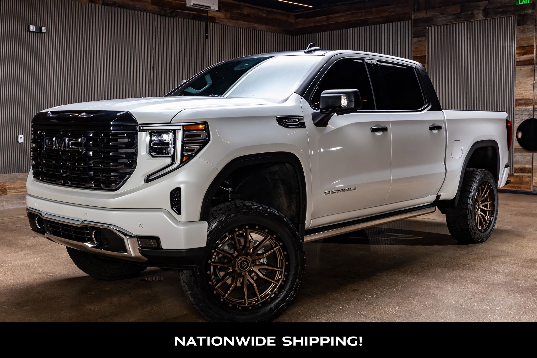 Used 2023 GMC Sierra 1500 Denali Ultimate image 4