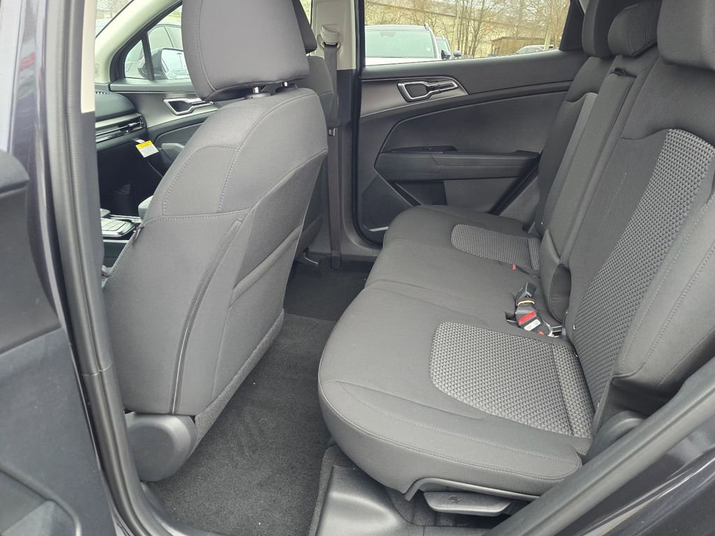 New 2026 Kia Sportage LX image 13