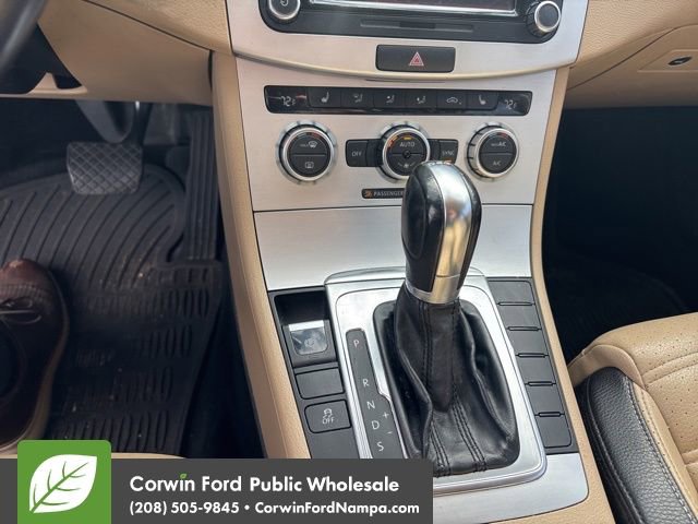 Used 2013 Volkswagen CC R-Line FWD image 12
