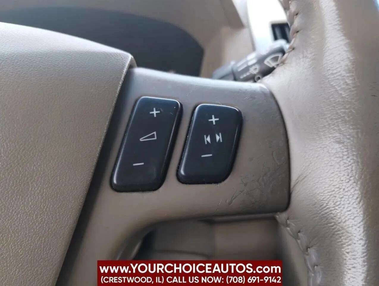 Used 2005 Cadillac STS image 17