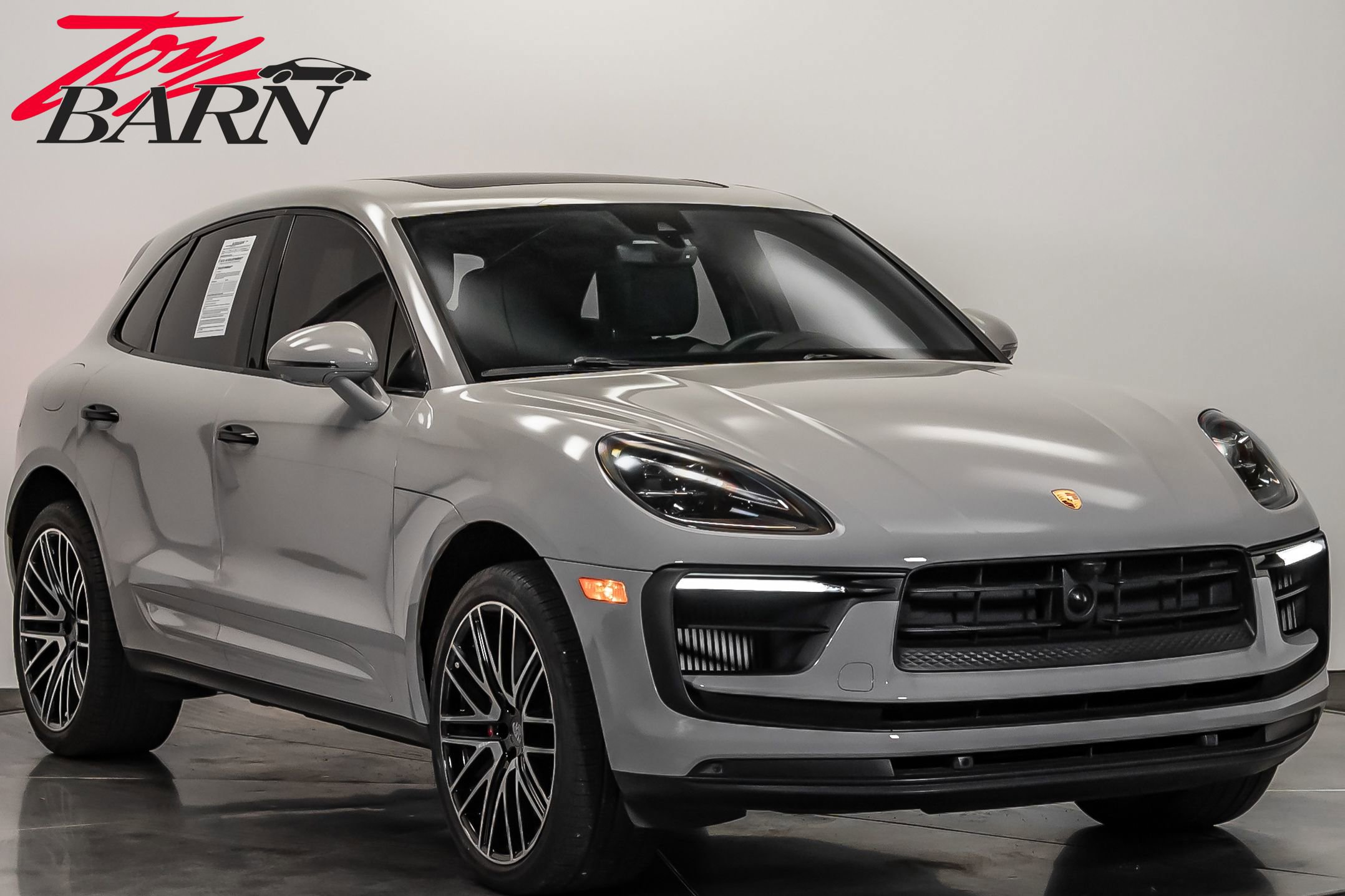 Used 2023 Porsche Macan S image 7