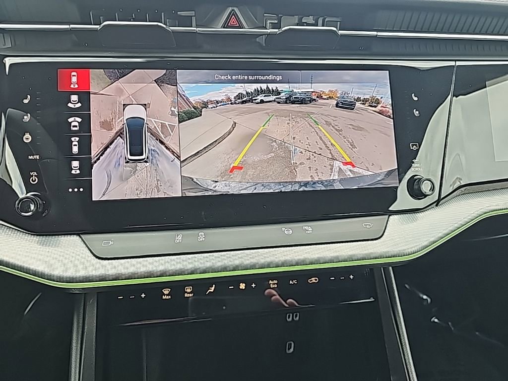 Used 2024 Jeep Wagoneer Launch Edition image 34