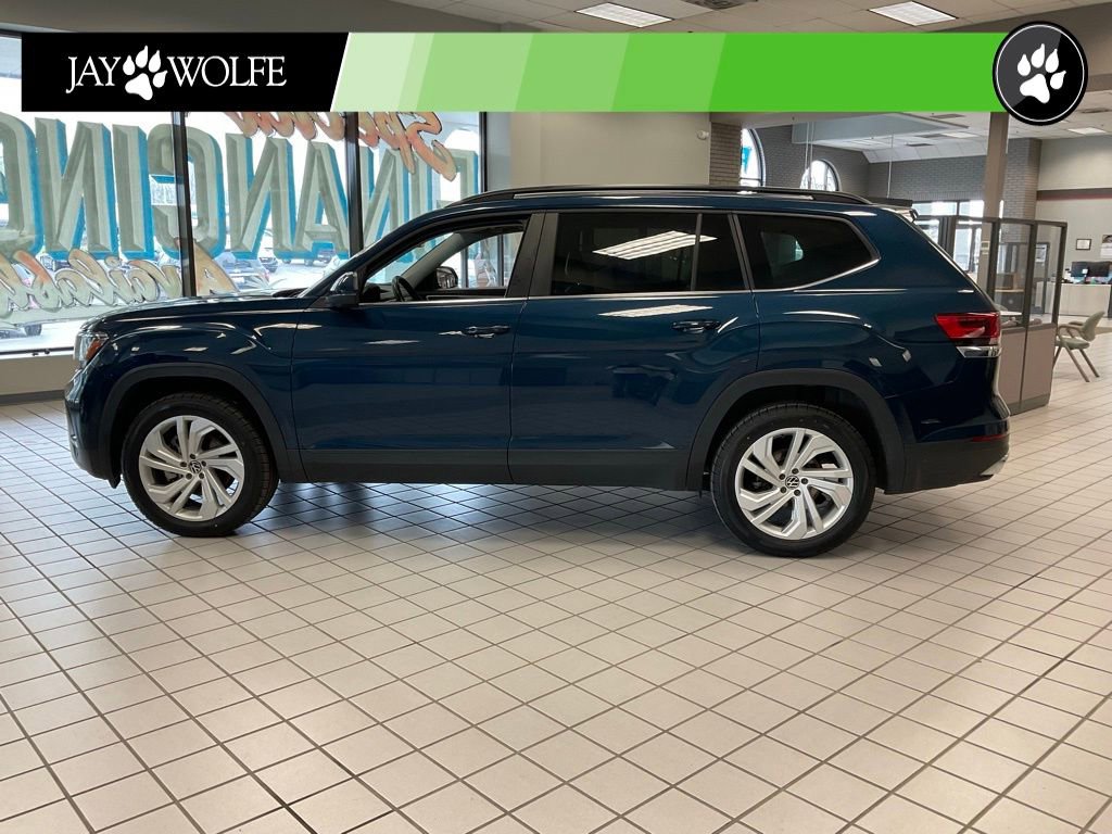 Used 2023 Volkswagen Atlas SE image 4