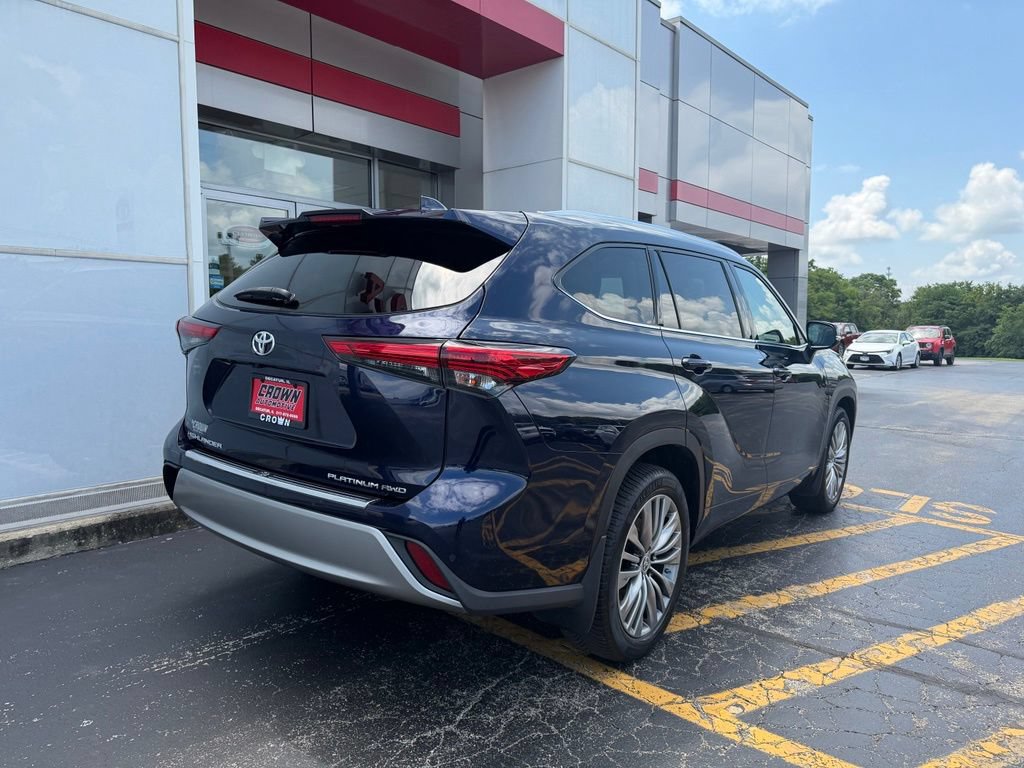 Used 2020 Toyota Highlander Platinum AWD/4WD image 5
