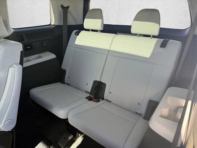 Certified 2025 Hyundai Santa Fe Calligraphy image 18