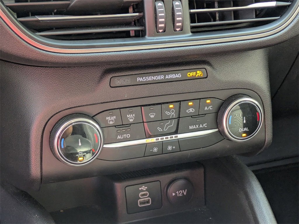 Used 2025 Ford Escape Active image 18