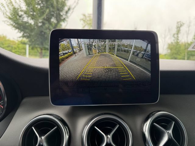 Certified 2020 Mercedes-Benz GLA 250 4MATIC image 30