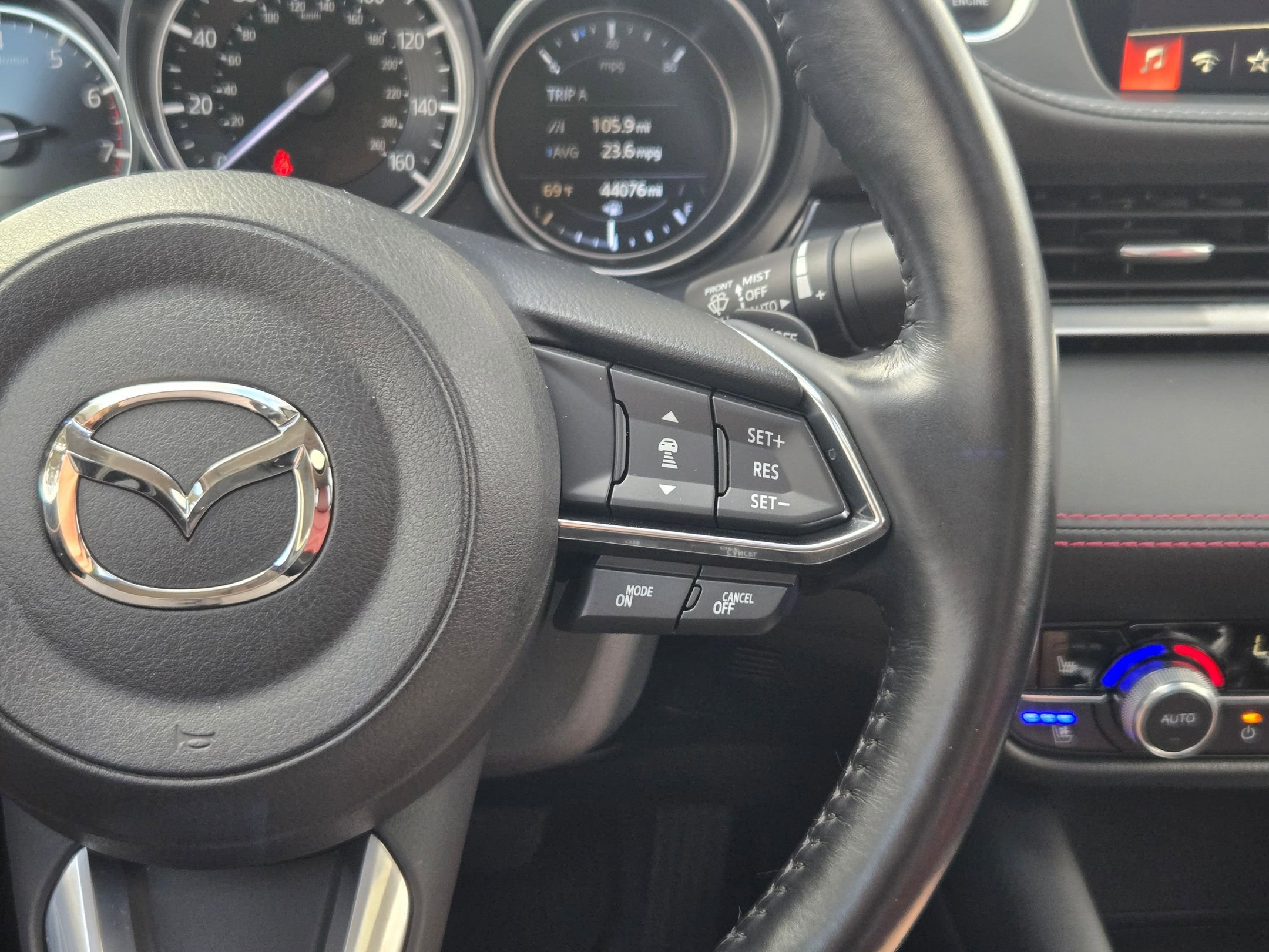 Used 2021 MAZDA MAZDA6 Carbon Edition image 25