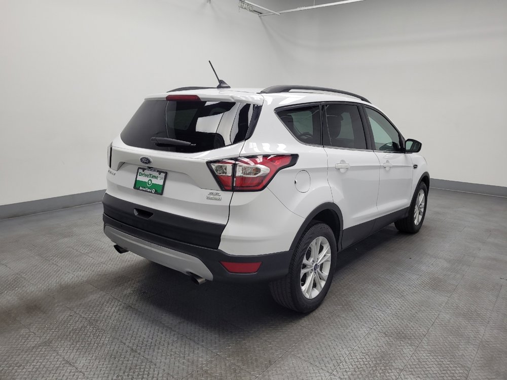 Used 2018 Ford Escape SEL w/ Ford Safe & Smart Package image 9