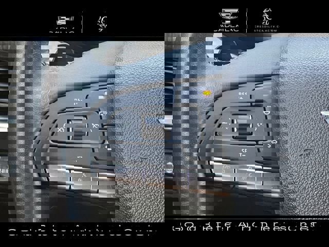 Certified 2022 Cadillac XT4 Premium Luxury w/ Technology Package image 17