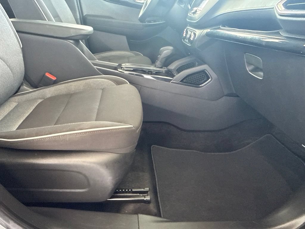 Used 2023 Chevrolet TrailBlazer LT FWD image 31