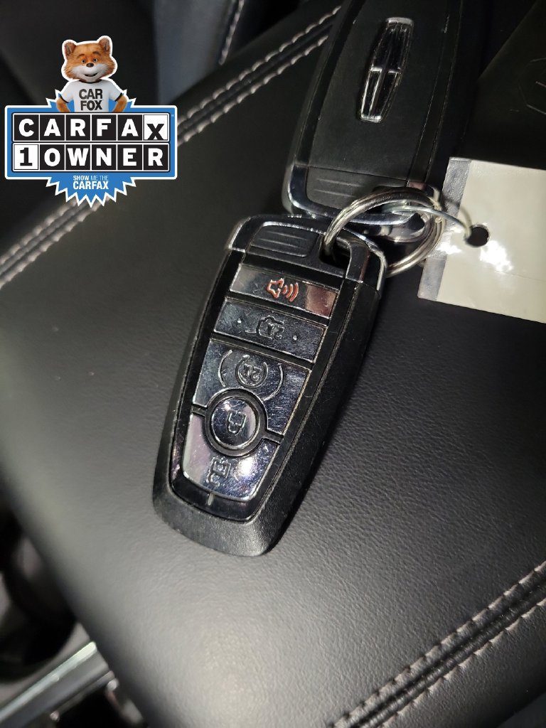 Used 2022 Lincoln Corsair AWD w/ Equipment Group 101A image 18