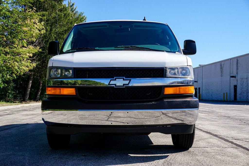 Used 2017 Chevrolet Express 3500 LT w/ LT Preferred Equipment Group RWD image 63