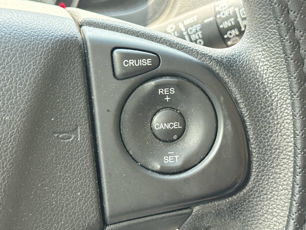Used 2013 Honda CR-V LX image 29