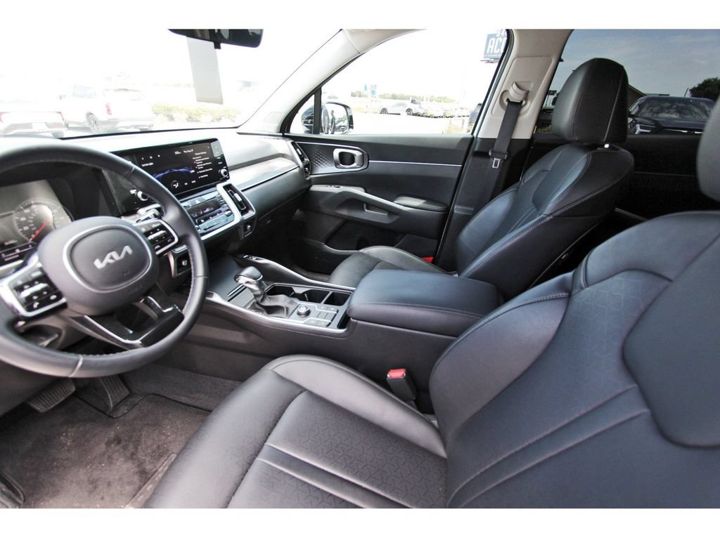 Used 2023 Kia Sorento S w/ Panoramic Sunroof Package FWD image 33