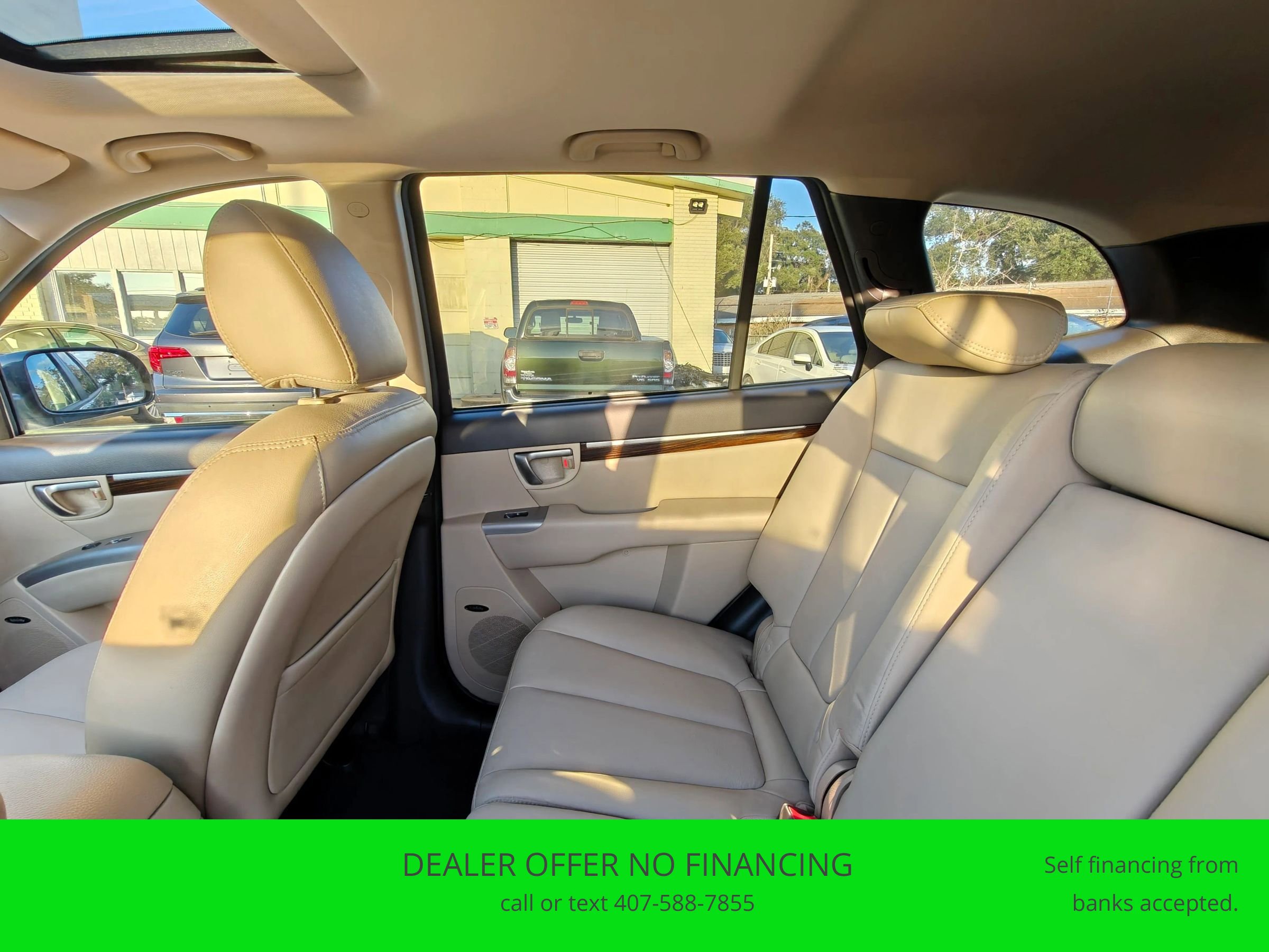 Used 2012 Hyundai Santa Fe Limited image 11