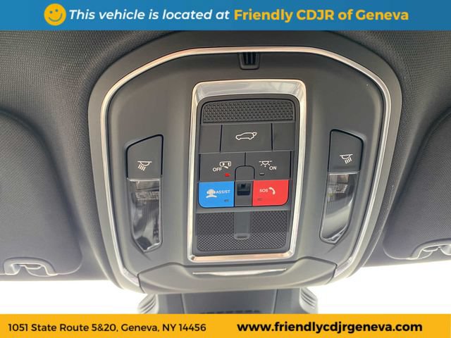 Used 2026 Jeep Cherokee Limited AWD/4WD image 19
