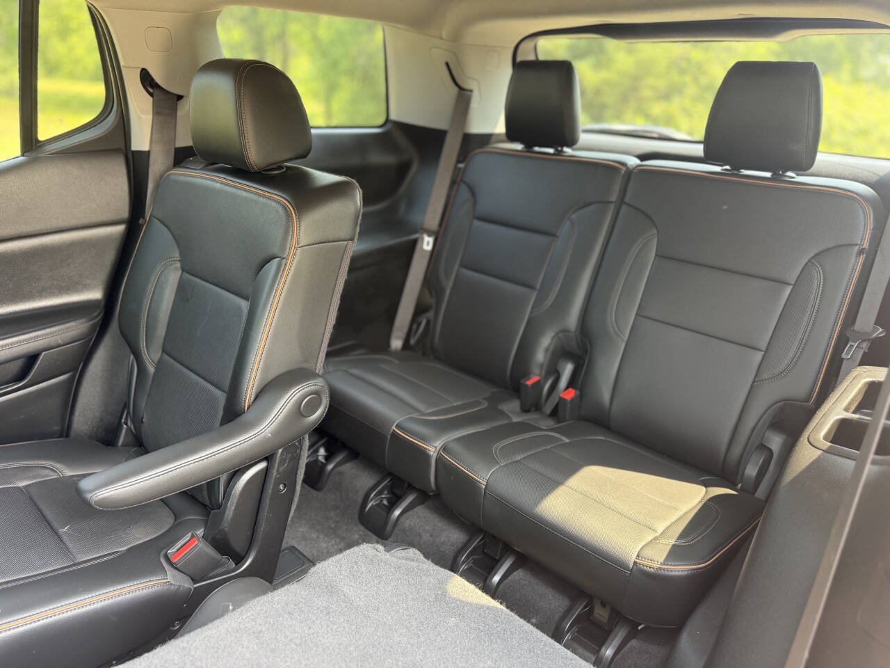 Used 2020 GMC Acadia AT4 AWD/4WD image 11