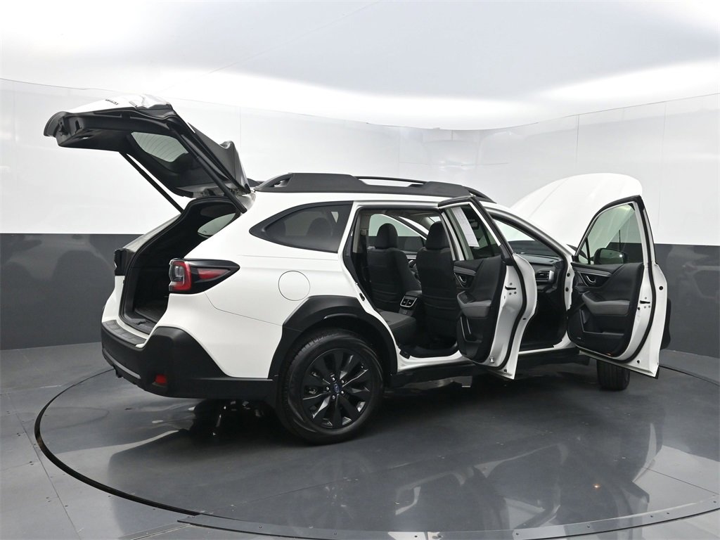 Used 2024 Subaru Outback Onyx Edition image 37