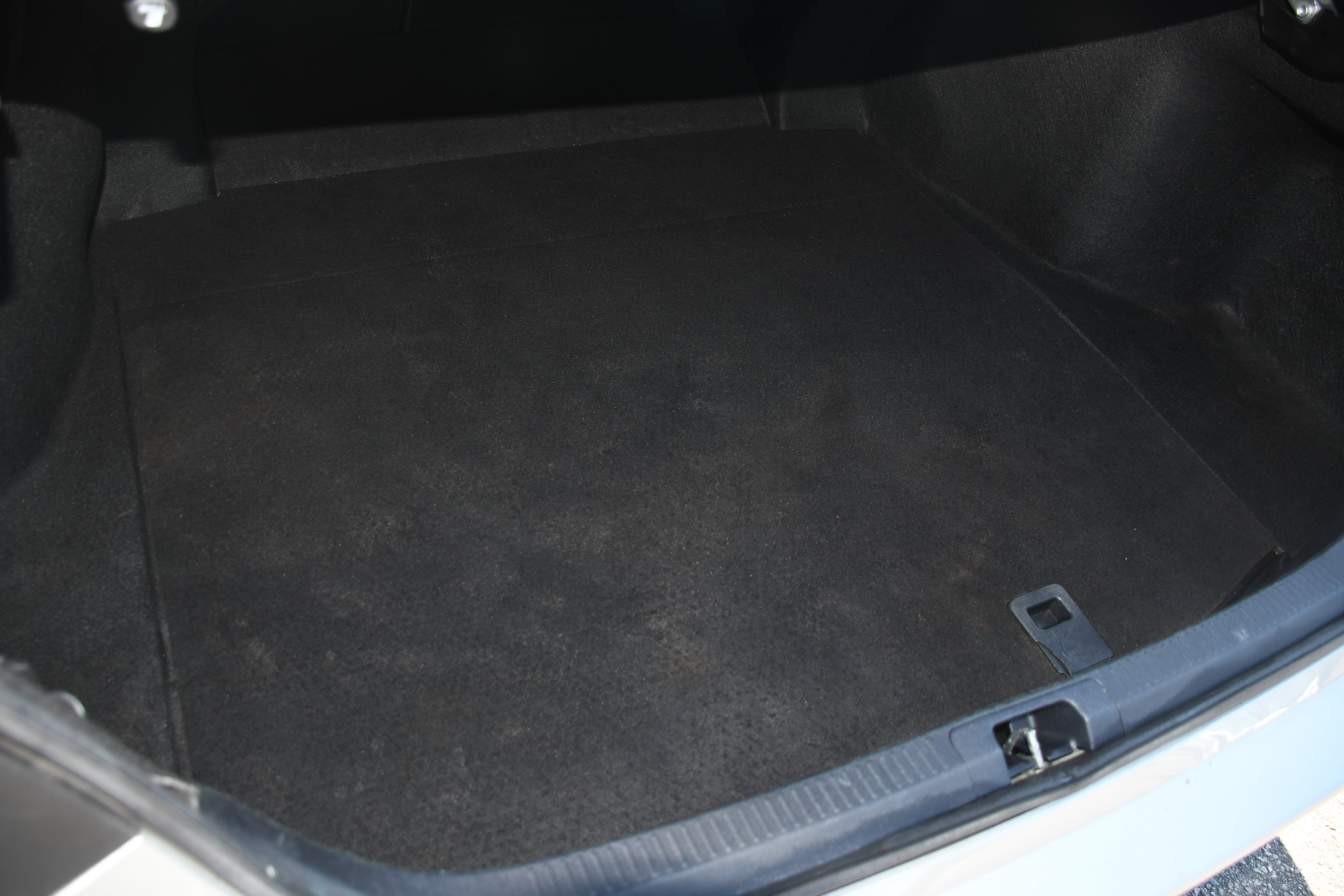 Used 2021 Toyota Camry SE image 16