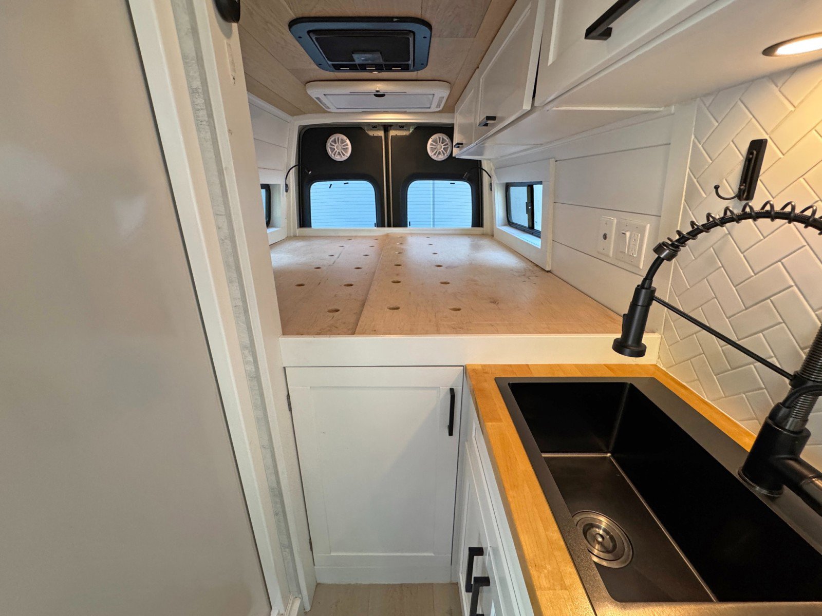 Used 2023 Mercedes-Benz Sprinter 2500 image 45