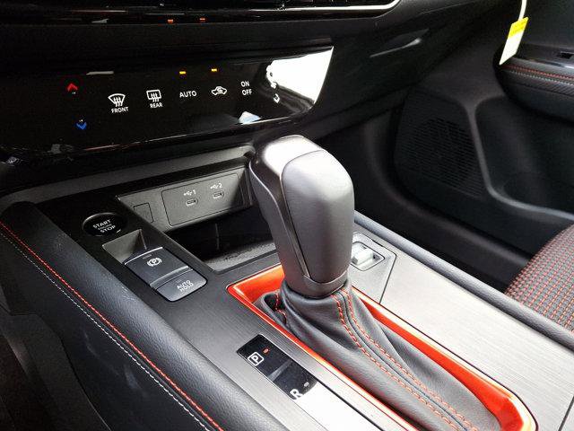 New 2025 Nissan Kicks SR image 7