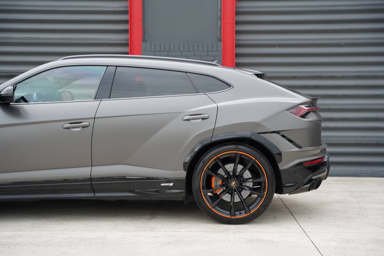 Used 2023 Lamborghini Urus S AWD/4WD image 8