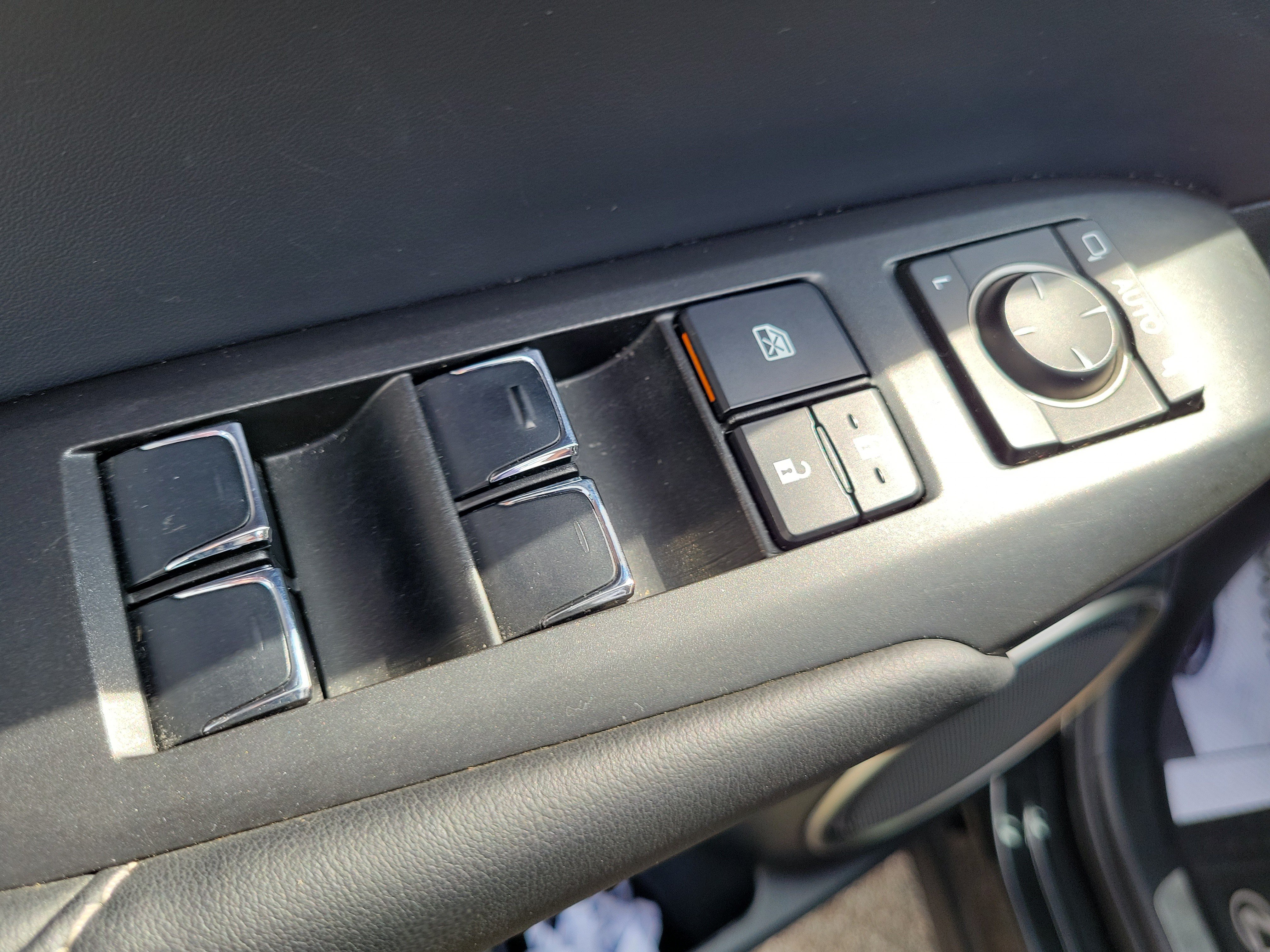 Used 2018 Lexus NX 300 AWD image 19