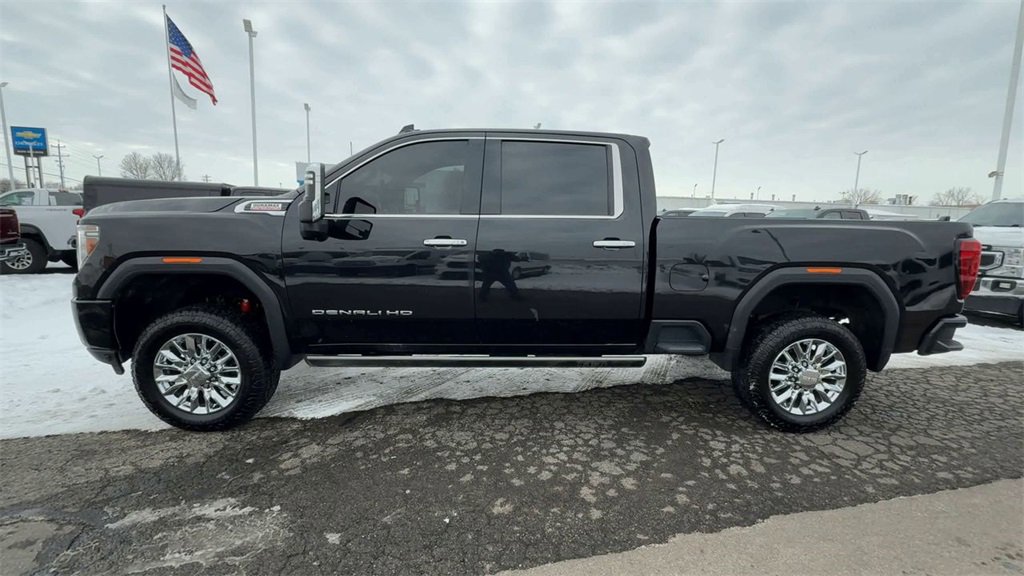 Used 2022 GMC Sierra 3500 Denali w/ Denali Ultimate Package image 5