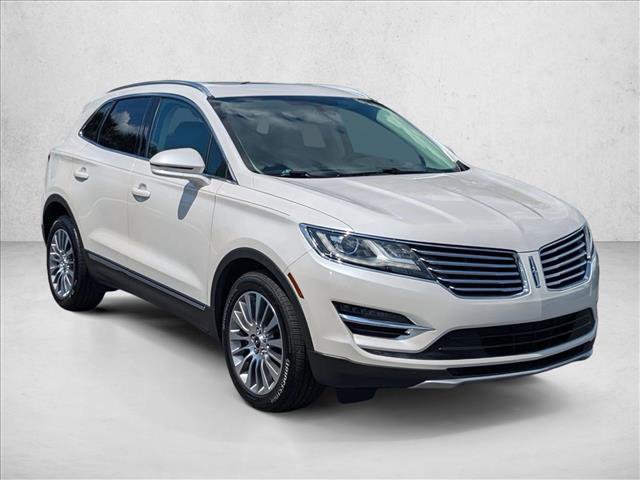 Used 2017 Lincoln MKC Reserve FWD image 3