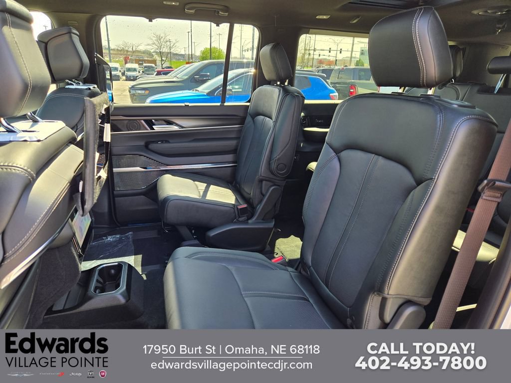 New 2026 Jeep Grand Wagoneer L Summit w/ Rear Seat Video Group I AWD/4WD image 28