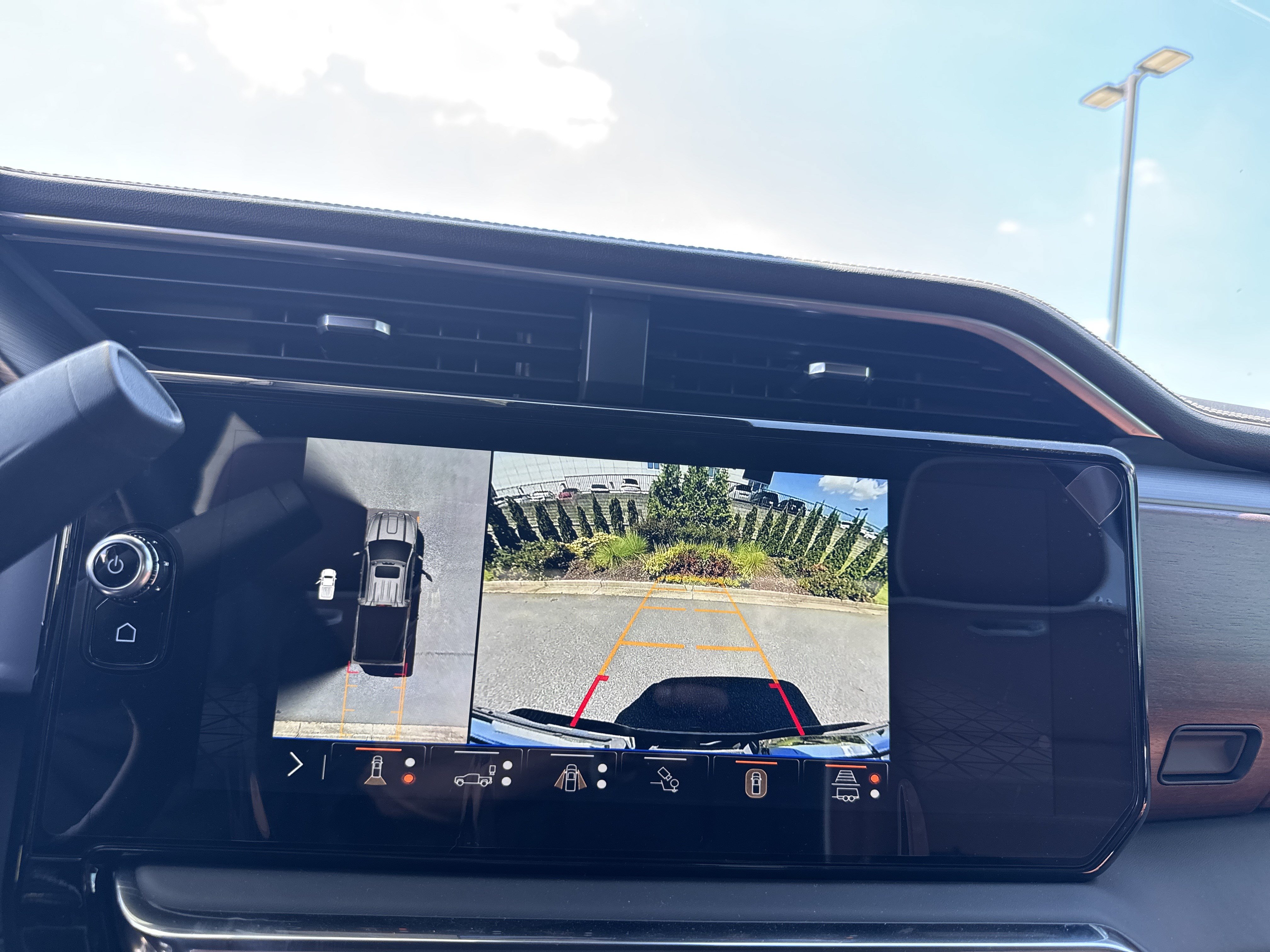 New 2026 GMC Sierra 2500 Denali Ultimate AWD/4WD image 26