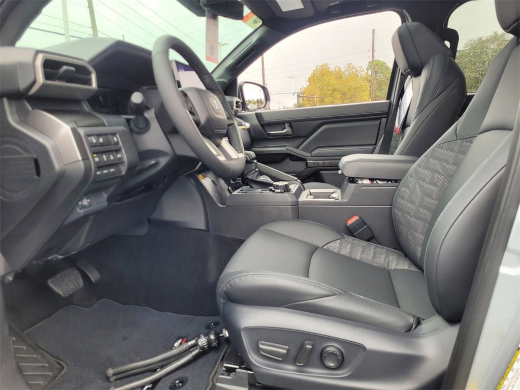 New 2025 Toyota Tacoma TRD Off-Road image 4