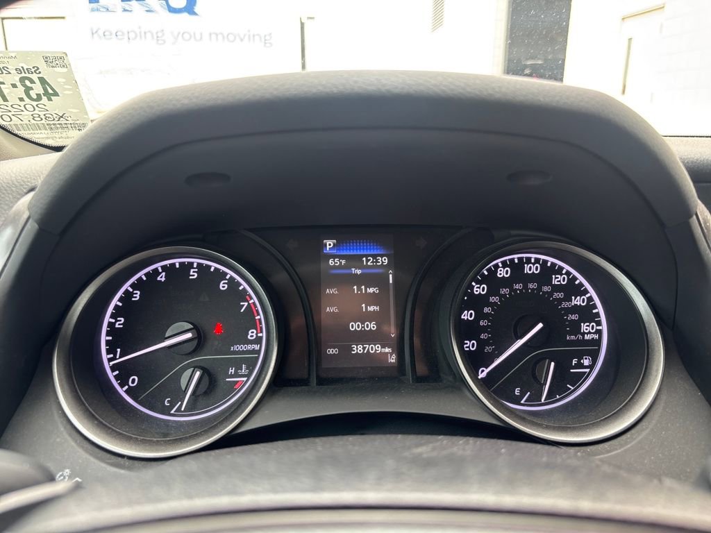 Used 2022 Toyota Camry SE image 18