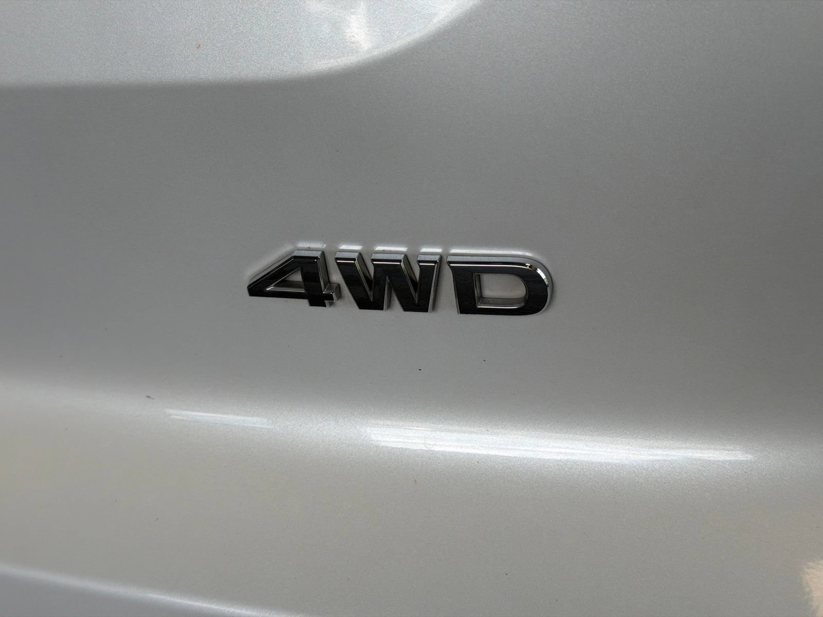 Used 2025 Nissan Pathfinder SV AWD/4WD image 7