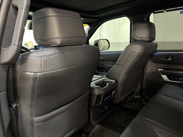 Used 2024 Toyota Tundra Platinum AWD/4WD image 19
