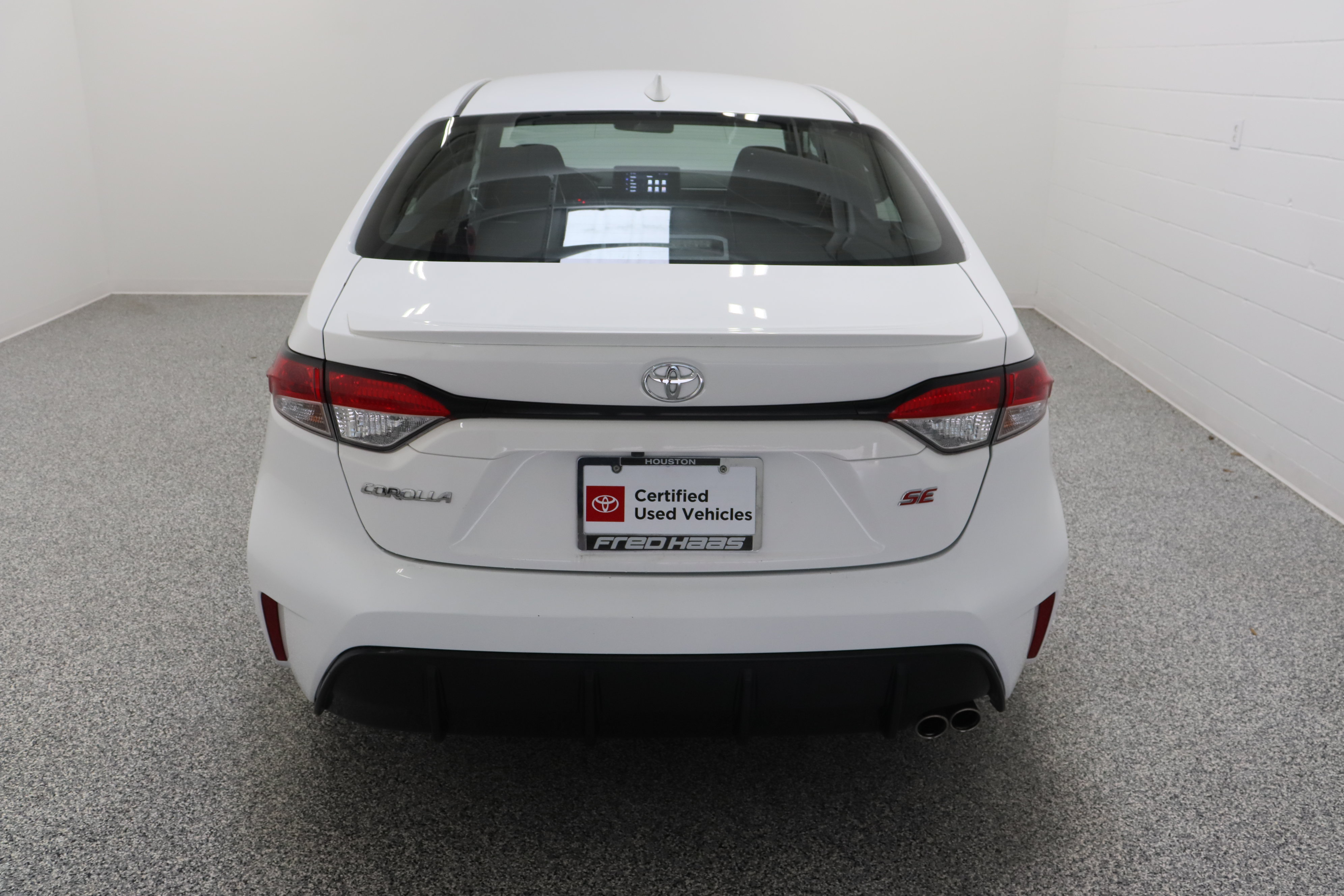 Certified 2024 Toyota Corolla SE FWD image 8